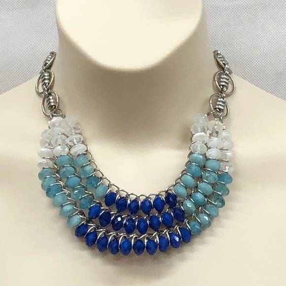 Jewelry - Blue Aqua White silver tone statement necklace